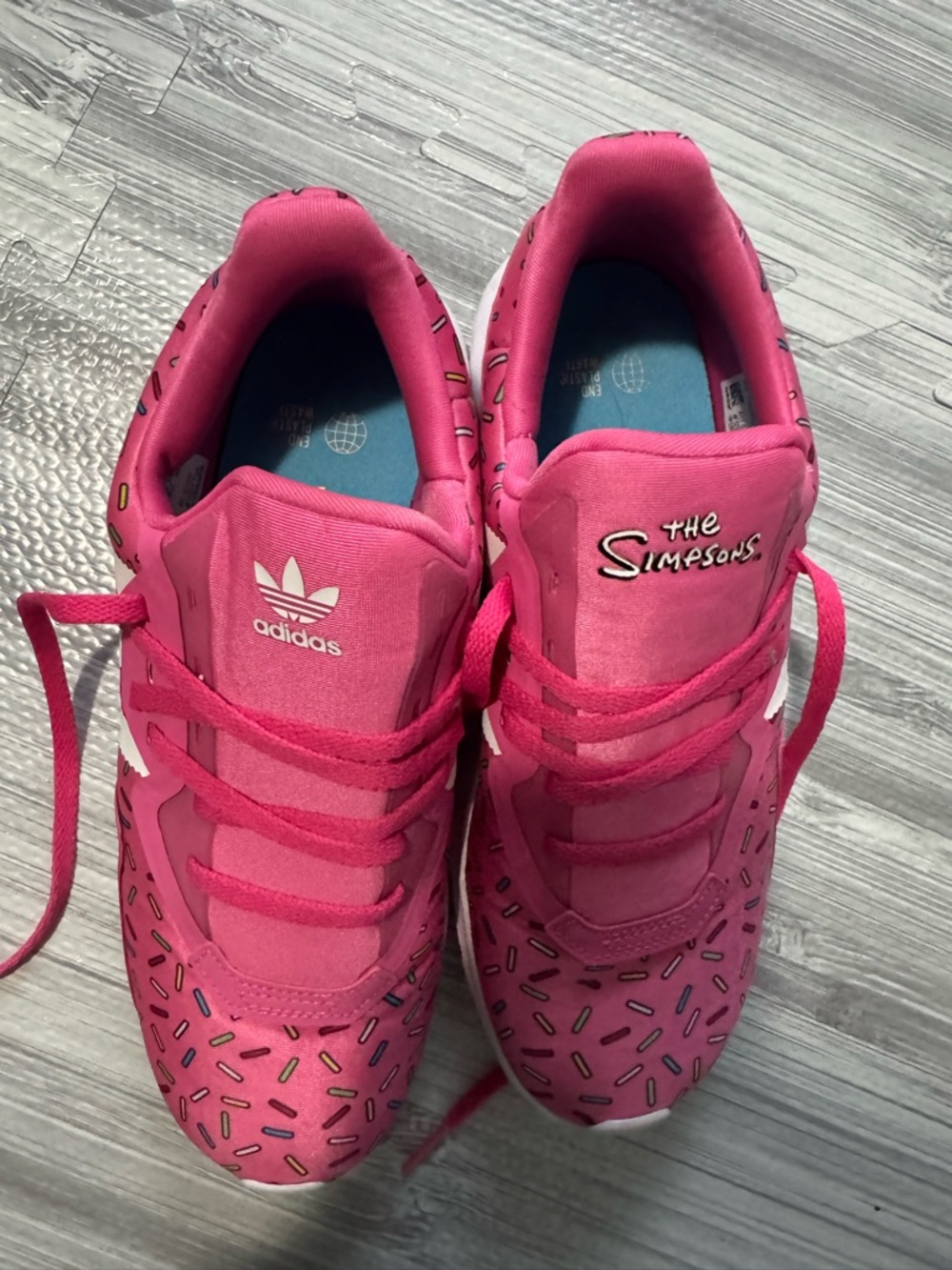 adidas Pink Donut Print Simpsons Low-Top Sneakers